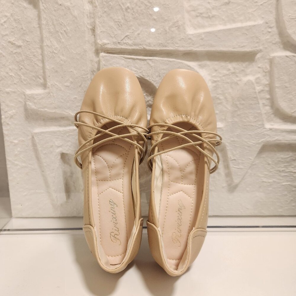 Leather beige cream ballet flat